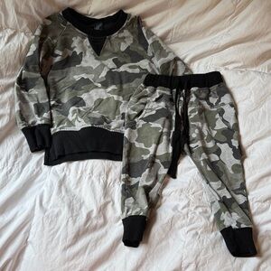 Little Bipsy Camouflage Sweatshirt and Joggers Set - Green and Black